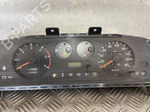Used Instrument cluster NISSAN TERRANO II (R20) 2.7 TDi 4WD (125 hp) 25667126