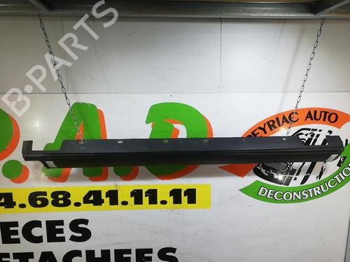 Used Right sideskirt Right sideskirt 25669840 25669840