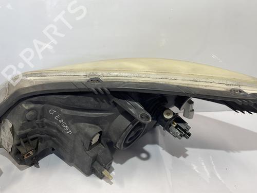 Used Right headlight Right headlight DACIA SANDERO 1.5 dCi (68 hp) 29422448 29422448