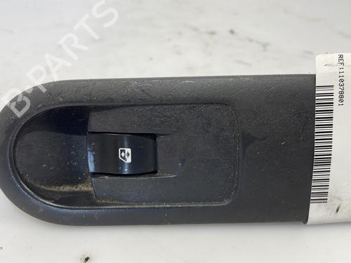 Right front window switch RENAULT SCÉNIC II (JM0/1_) 1.9 dCi (JM0G, JM12, JM1G, JM2C) | BP27981905I26