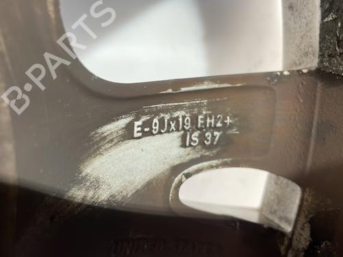 rim-bmw-x5-e70-2006-2007-2008-2009-2010-2011-2012-2013-27893689 main image