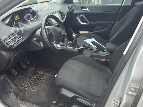 Used Steering column stalk Steering column stalk PEUGEOT 308 II (LB_, LP_, LW_, LH_, L3_) 1.2 THP 110 (110 hp) 32234992 32234992