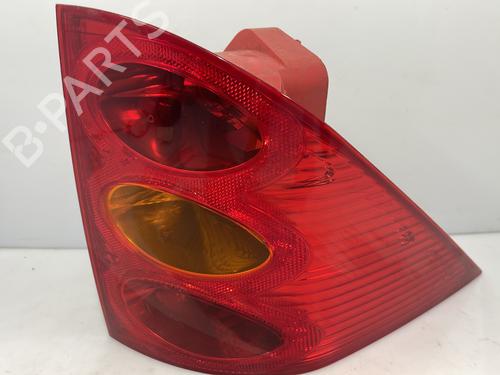 Used Left taillight PEUGEOT 1007 (KM_) 1.4 HDi (68 hp) 28490379
