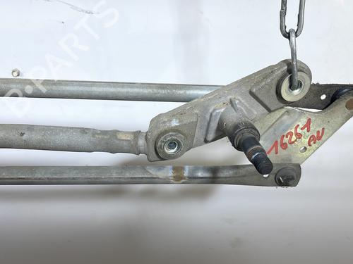 Used Front wipers mechanism Front wipers mechanism RENAULT MODUS / GRAND MODUS (F/JP0_) 1.5 dCi (JP0G, JP0H) (106 hp) 25666609 25666609