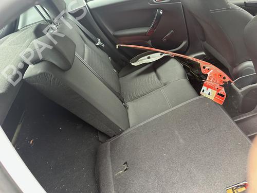 Rear seat PEUGEOT 208 I (CA_, CC_) 1.2 VTI 82 1608075280