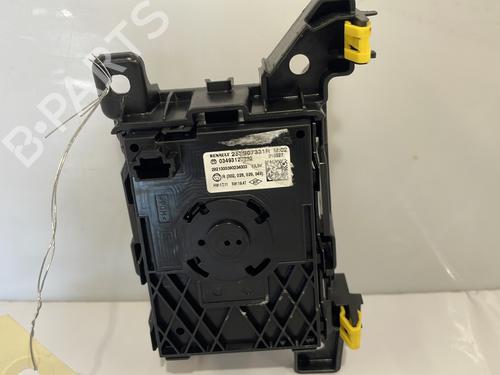 Used Switch Switch RENAULT TALISMAN Grandtour (KP_) 1.3 TCe 160 (KPNC) (158 hp) 33273703 33273703