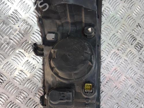 Right headlight LAND ROVER FREELANDER I (L314) 2.0 Td4 4x4 | BP25666248C29 