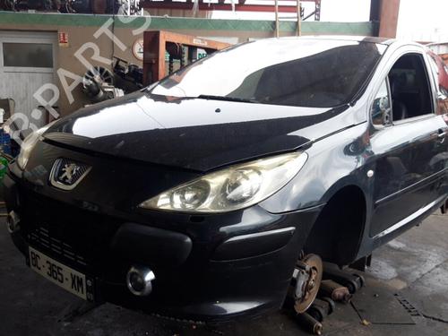 Left mirror PEUGEOT 307 (3A/C) 1.6 HDi | BP25663586C26 