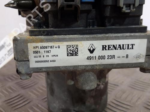 Used Steering pump RENAULT LAGUNA III (BT0/1) 2.0 dCi (BT01, BT08, BT09, BT0E, BT0K, BT12, BT1C, BT1D,... (150 hp) 25666160