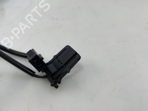 Seat buckle AUDI A1 Sportback (8XA, 8XF) 1.0 TFSI | BP25664025I32 
