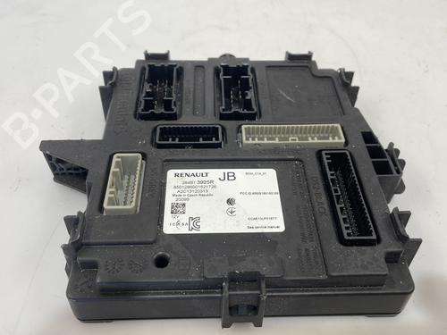Elektronische module RENAULT CLIO V (B7_) 1.5 Blue dCi 85 (B7AG) (86 hp) 25666559