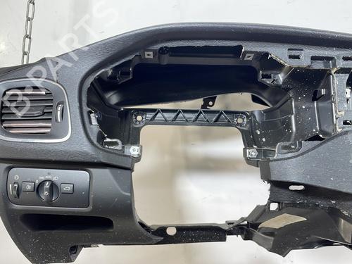 Dashboard VOLVO V40 Hatchback (525) D2 | BP29162291C46 