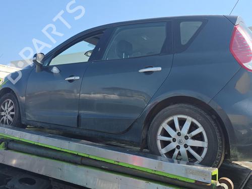 Brugte RENAULT SCÉNIC III (JZ0/1_) 1.9 dCi (JZ0J, JZ1J, JZ1K, JZ1S) 4946291