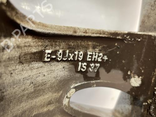 rim-bmw-x5-e70-2006-2007-2008-2009-2010-2011-2012-2013-27893688 main image