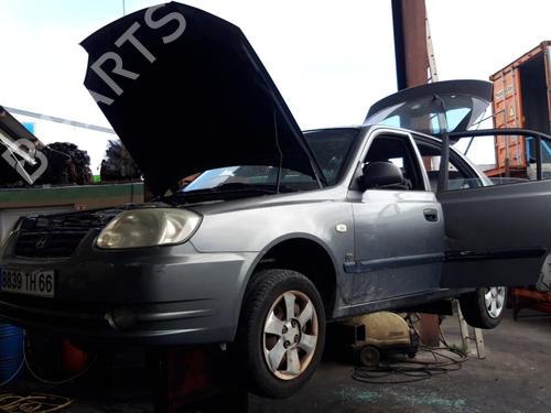 Left mirror HYUNDAI ACCENT II (LC) 1.5 CRDi | BP25668490C26 