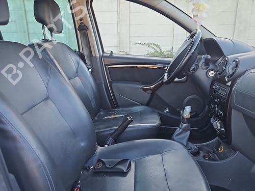 Used Right front seat DACIA DUSTER (HS_) 1.5 dCi (86 hp) 30590940