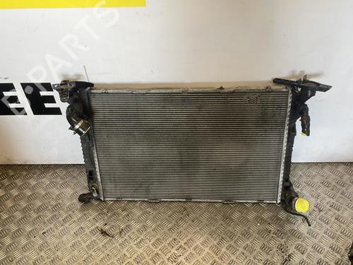 Used Water radiator AUDI A4 B8 Avant (8K5) 2.7 TDI (190 hp) 25668607