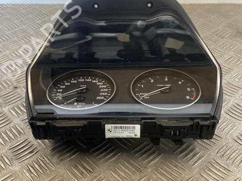 Used Instrument cluster BMW 1 (F20) 116 d (116 hp) 25667893