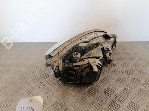 Used Left headlight FORD FOCUS I Turnier (DNW) 1.6 16V (100 hp) 25663386