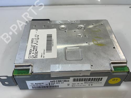 Used Radio CITROËN C3 / C3 ORIGIN III (SX) 1.2 PureTech 82 (83 hp) 26213495
