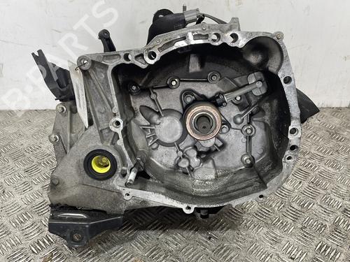 Used Gearbox NISSAN MICRA III (K12) 1.2 16V (80 hp) 26573751