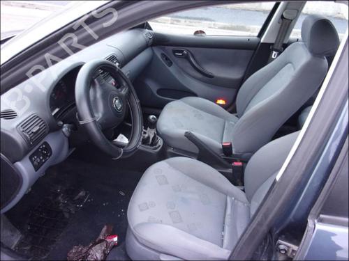 Right taillight SEAT LEON (1M1) 1.9 TDI | BP25664471C35 - Image 4