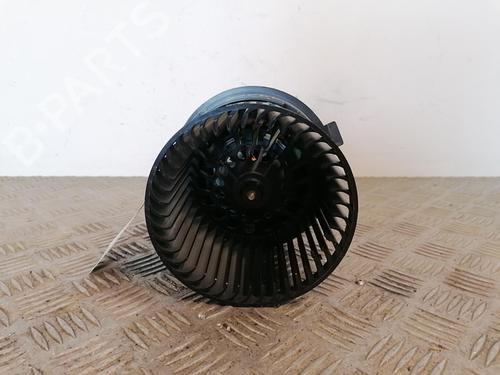 Used Heater blower motor PEUGEOT 2008 I (CU_) 1.2 THP 110 / PureTech 110 (110 hp) 25670789