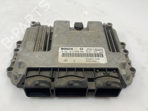 Used Engine control unit (ECU) RENAULT LAGUNA II (BG0/1_) 2.2 dCi (BG0F) (150 hp) 28153082
