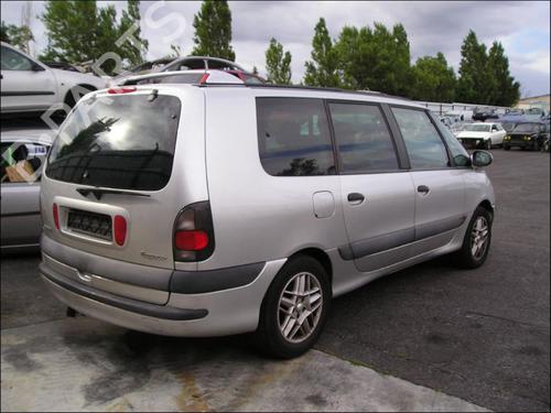 Right headlight RENAULT ESPACE III (JE0_) 2.2 dCi (JE0K) | BP25666348C29