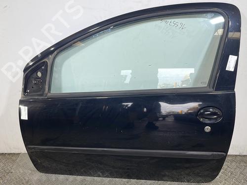 Used Left front door PEUGEOT 107 (PM_, PN_) 1.4 HDi (54 hp) 28538293