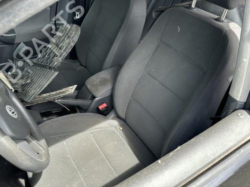 Right taillight VW GOLF V (1K1) 1.9 TDI | BP25667309C35 