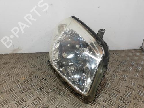 Used Right headlight TOYOTA RAV 4 II (_A2_) 2.0 D 4WD (CLA20_, CLA21_, CLA20R, CLA21R) (116 hp) 25670213