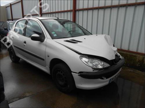 Bakspejl venstre PEUGEOT 206 Hatchback (2A/C) 1.4 i | BP25671176C26 