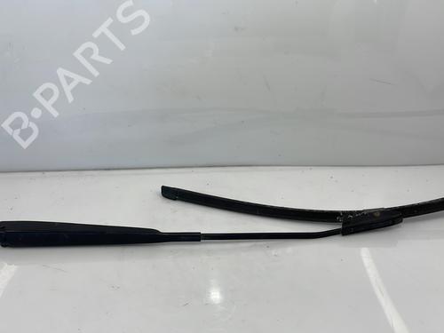 Used Front windshield wiper arm RENAULT MEGANE III Hatchback (BZ0/1_, B3_) 1.5 dCi (BZ09, BZ0D, BZ1W, BZ29, BZ14) (110 hp) 26429673