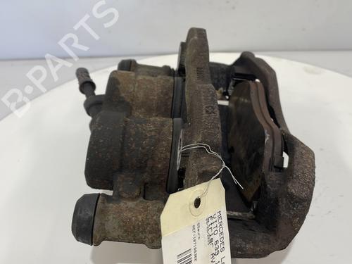 Used Right front brake caliper Right front brake caliper MERCEDES-BENZ VITO / MIXTO Van (W639) 111 CDI (639.601, 639.603) (116 hp) 26580894 26580894
