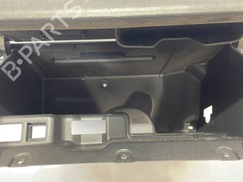 Used Glove box Glove box VW POLO V (6R1, 6C1) 1.6 TDI (90 hp) 26548506 26548506