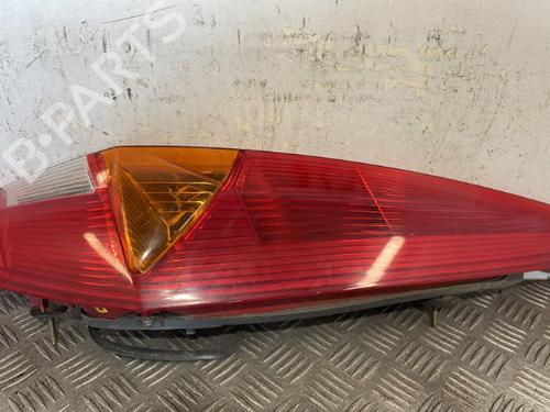 Used Right taillight Right taillight 25664588 25664588