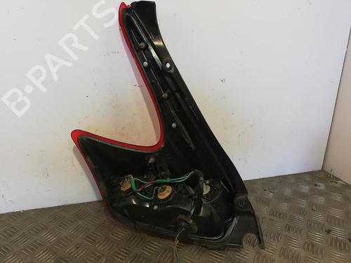 Used Right taillight NISSAN JUKE (F15) 1.5 dCi (110 hp) 25667846