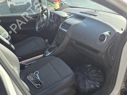Cruscotto OPEL MERIVA B MPV (S10) 1.7 CDTI (75) (110 hp) 30923439