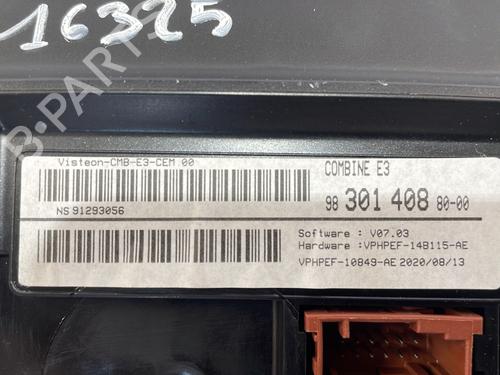 display-monitor-citroen-c4-cactus-2014-26617960 main image