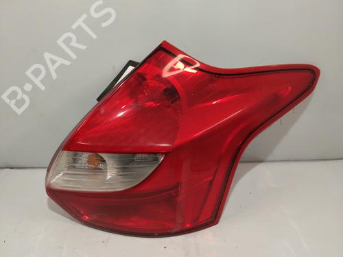 right-taillight-ford-focus-iii-2010-2011-2012-2013-2014-2015-2016-2017-2018-2019-2020-29513015 main image