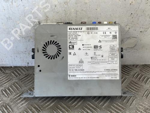 Used Radio Radio RENAULT CLIO V (B7_) 1.5 Blue dCi 100 (B7AD) (101 hp) 25664530 25664530