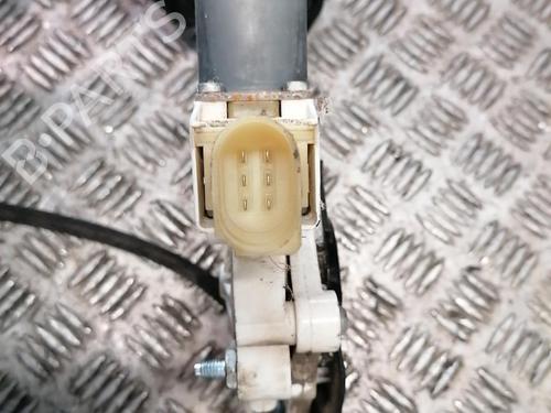 Front right window mechanism BMW 1 (E87) 118 d | BP25668319C23 