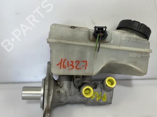 Used Brake master cylinder RENAULT CLIO IV (BH_) 1.5 dCi 75 (75 hp) 25669165