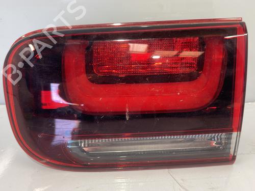 Used Right tailgate light CITROËN C4 CACTUS 1.2 THP 110 (110 hp) 27734300