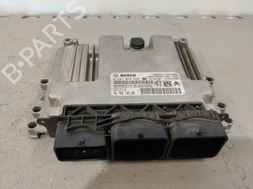 Used Electronic module Electronic module PEUGEOT 208 I (CA_, CC_) 1.6 HDi (92 hp) 39759451 39759451