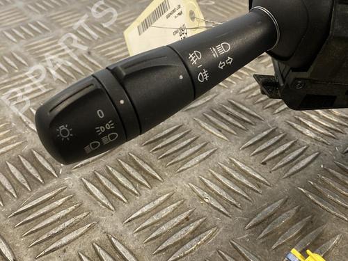 Steering column stalk RENAULT TWINGO III (BCM_, BCA_) 1.0 SCe 70 (BCMB) | BP25670374I23 - Image 2