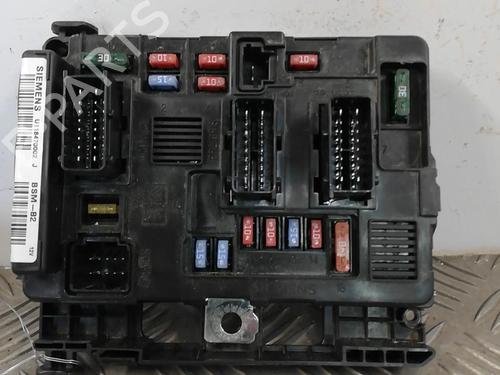 Used Fuse box Fuse box PEUGEOT PARTNER MPV (5_, G_) 1.6 HDi 90 (90 hp) 25665344 25665344
