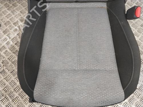 right-front-seat-opel-corsa-f-p2jo-2019-37735589 main image