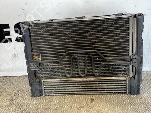 Used Water radiator Water radiator BMW 1 (E87) 118 d (122 hp) 25663289 25663289